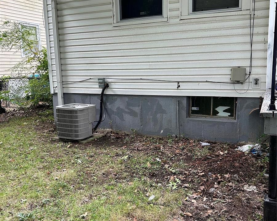 1st image of 10312 Renfrew Dr