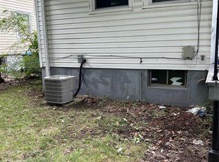 10312 Renfrew Dr, Saint Louis, MO 63137