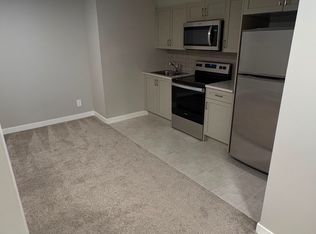 53 Herron Mews NE, Calgary, AB T3P1Y1