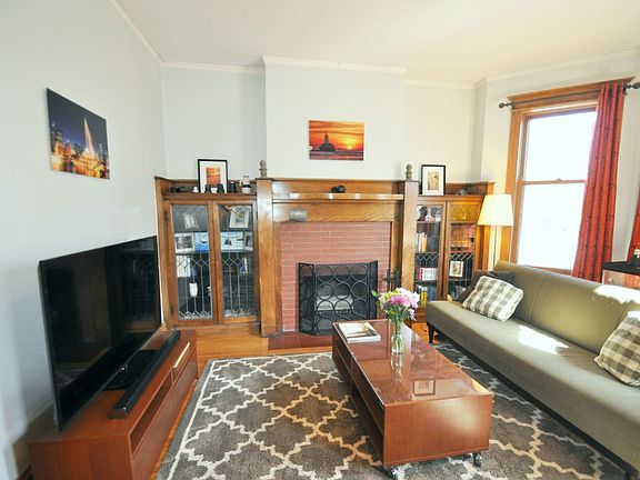 4th image of 5616 S Kimbark Ave #2