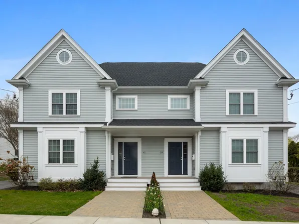 39 French St #39, Watertown, MA 02472