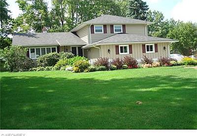 1st image of 588 Jefferson Dr