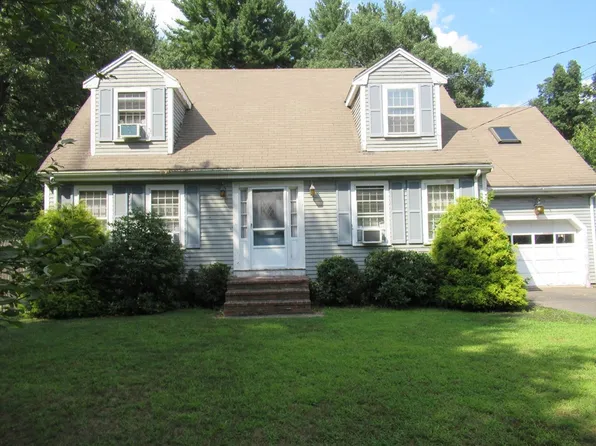 211 Water St, Saugus, MA 01906