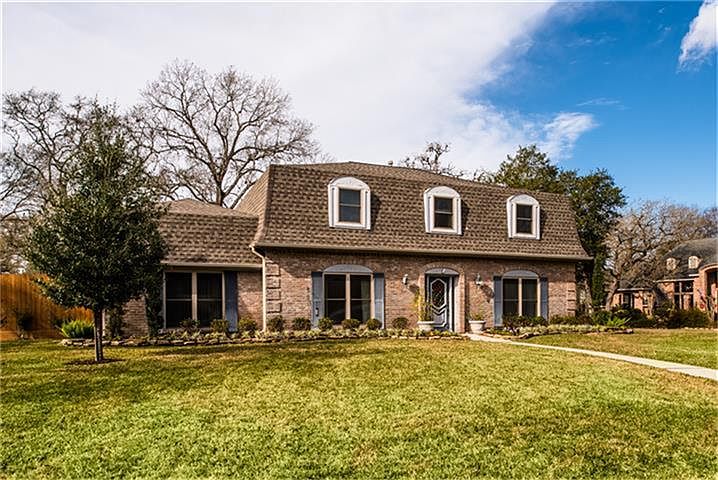 1st image of 1202 Shannon Valley Dr