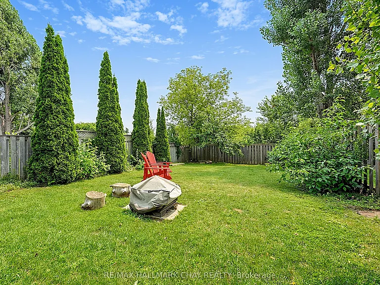 109 Wessenger Dr — Photo 23