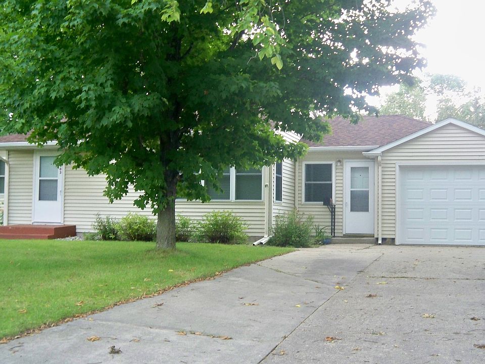 1st image of 303 Fingal Dr