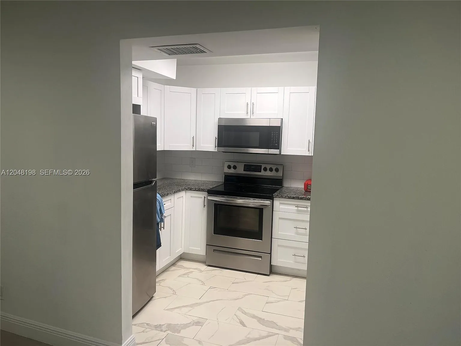 Sunrise Towne Preferred 4 — Photo 2