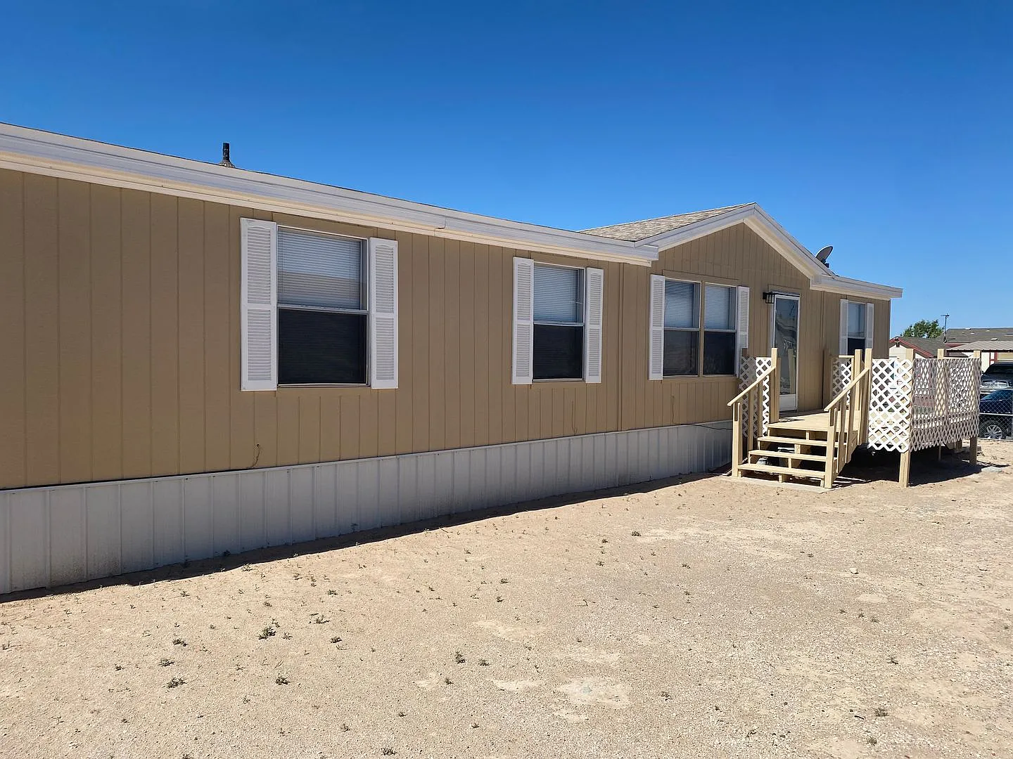 4938 South fork Rd - Charming 3-Bedroom Manufactured Home in Las Cruces! — Photo 2