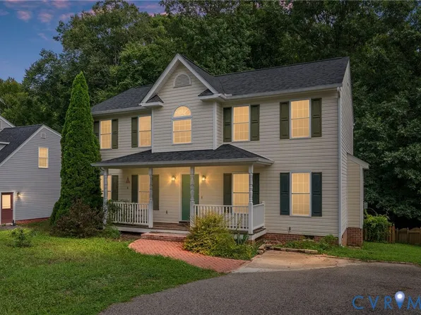 6213 Walking Path Ln, Midlothian, VA 23112