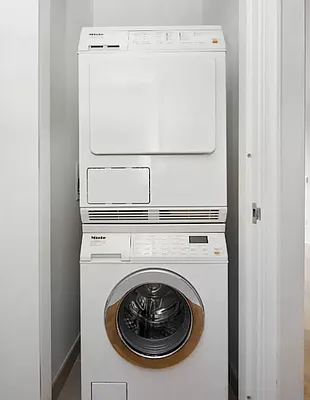 Rented by Prime Realty Luxury | media 18