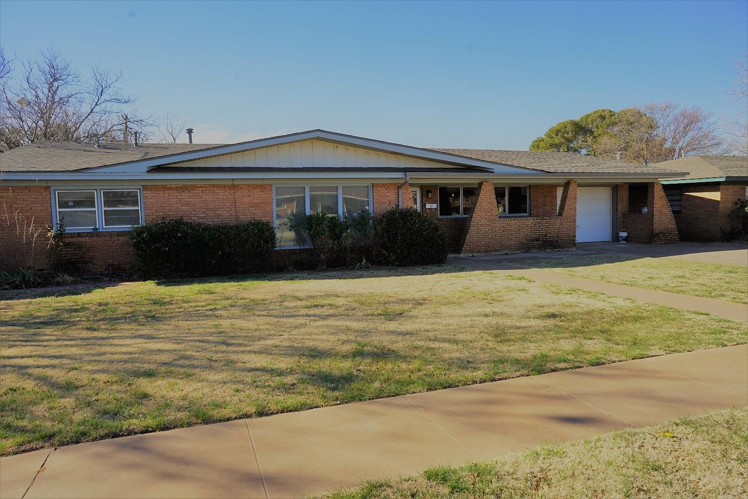 1216 E Hester St, Brownfield, TX 79316 Zillow