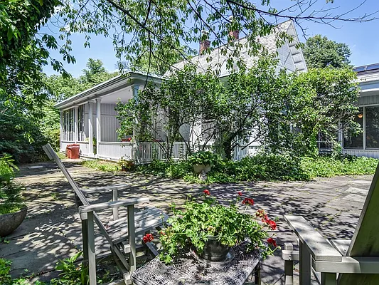 Sold by Robert E. Hill  | media 38