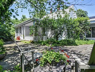 Sold by Robert E. Hill 