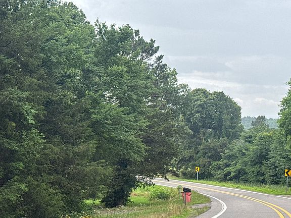 5th image of 5240 Highway 359