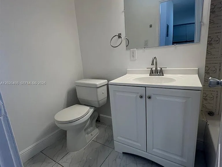 820 Euclid Ave #303 — Photo 7