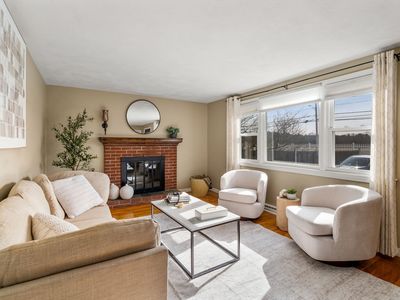 483 S Main St, Sharon, MA, 02067