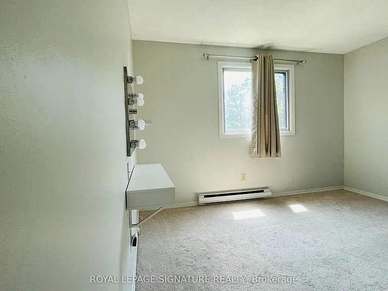 1100 Oxford St #75 — Photo 22