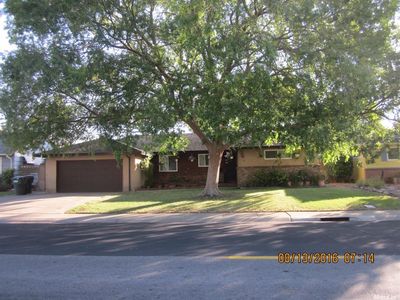 7429 E Pkwy, Sacramento, CA, 95823