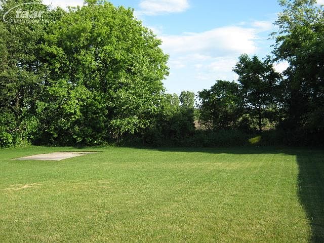 2nd image of 9432 Sandy Hollow Ln