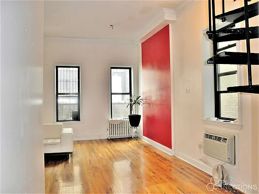 Rented by City Connections Realty | media 16