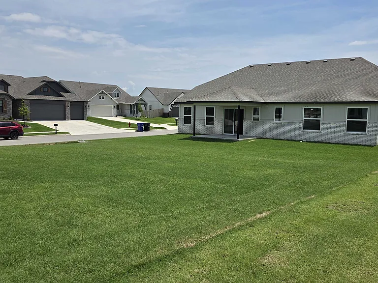 3810 W Laredo Pl — Photo 21