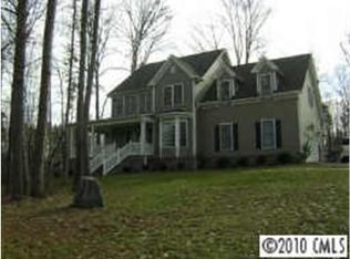 5221 Club View Dr, Concord, NC 28025