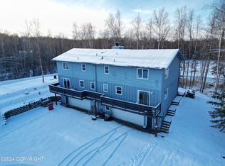 261 W Scheelite Dr, Wasilla, AK 99654