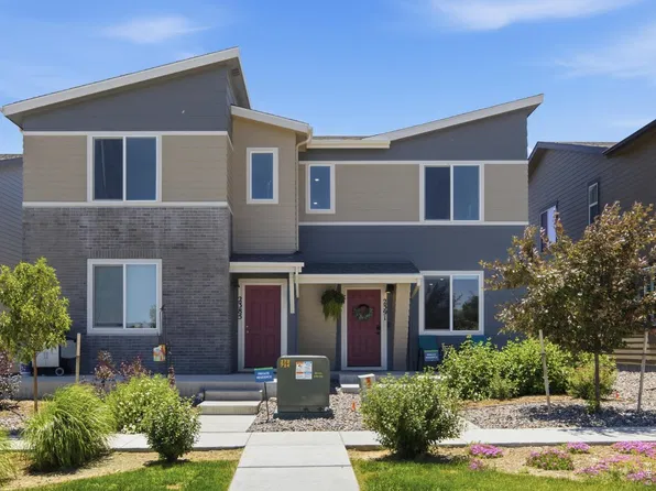 2391 Harlequin Pl, Johnstown, CO 80534