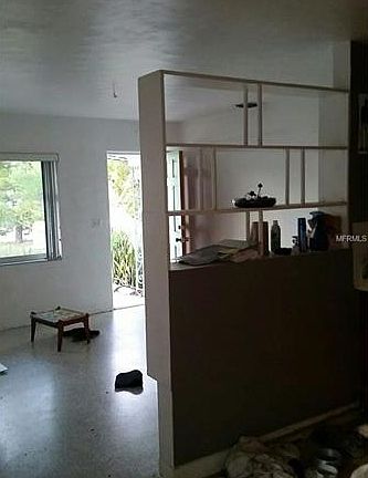 3rd image of 601 61st Ave S
