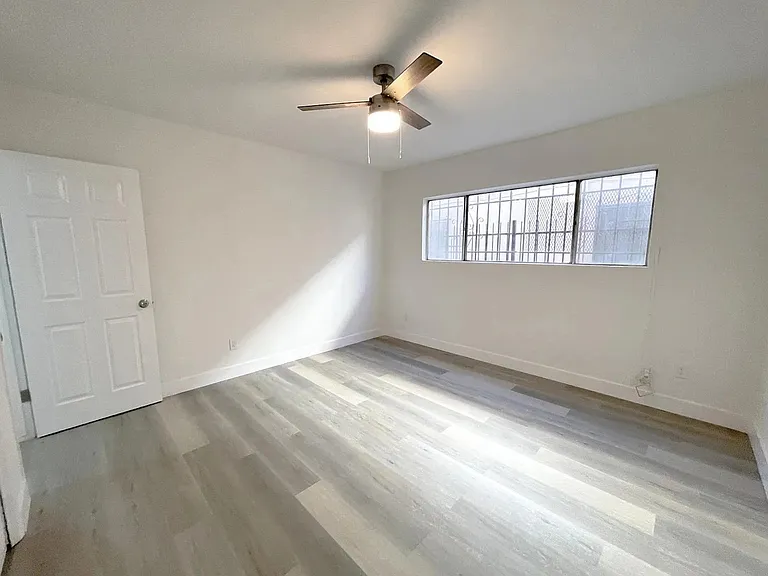 1974 S Garth Ave #3 — Photo 13