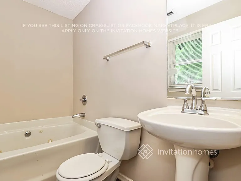 1511 Vance St — Photo 15