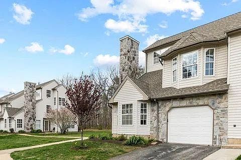 1st image of 2207 Grassy Hollow Dr
