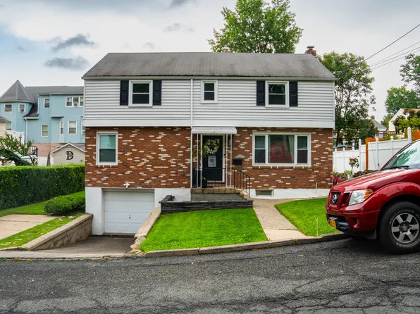 (undisclosed Address), Yonkers, NY 10703