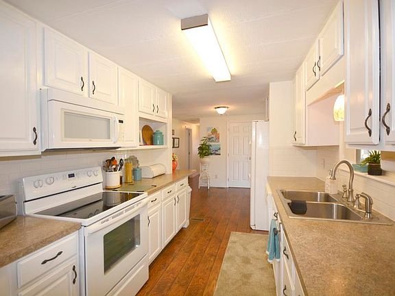 5th image of 5117 Sandpiper Dr