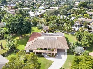5360 SW 19th St, Plantation, FL 33317