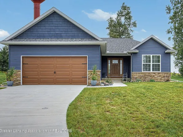 703 Tims View St #78, Potterville, MI 48876