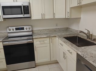 114 24th Ave APT 5, San Mateo, CA 94403