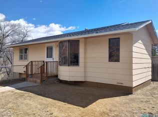 1243 Dwyer Ave, Raton, NM 87740