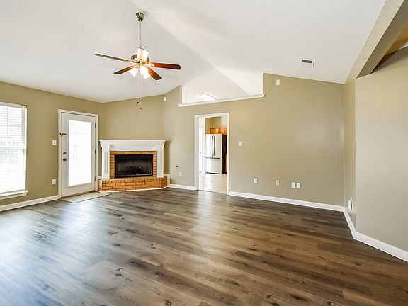 4th image of 7343 Bridle Ln