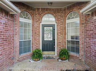 2117 Wedgewood Dr, Grapevine, TX 76051