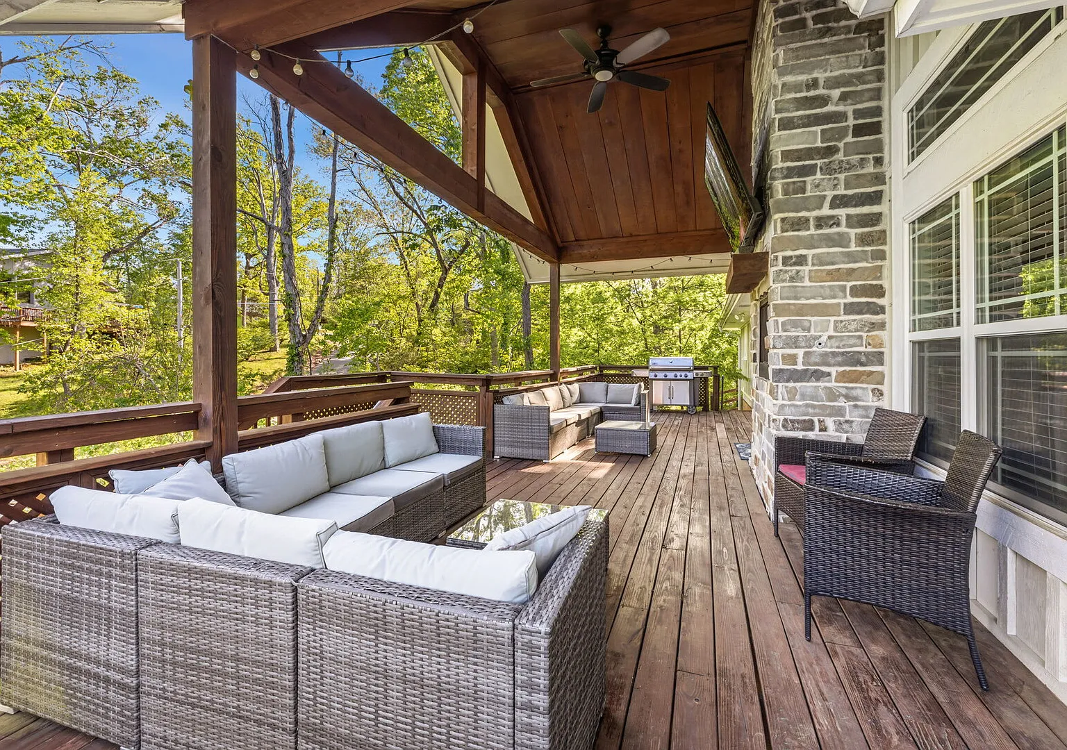 Tristan Trail House-ON MTB Trail-Hot Tub-Gameroom — Photo 3