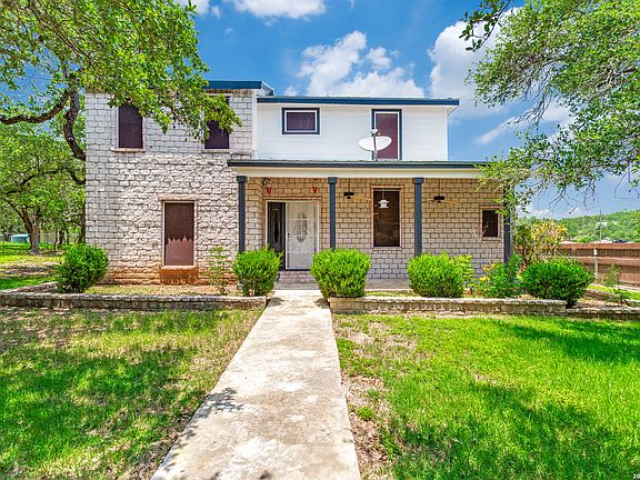2nd image of 1207 Langdon