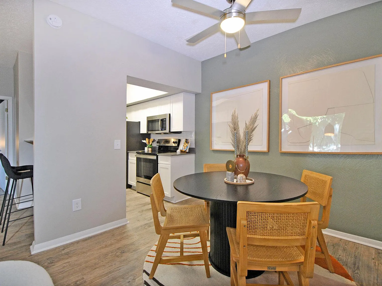 Fox Chase Apartments — Photo 4