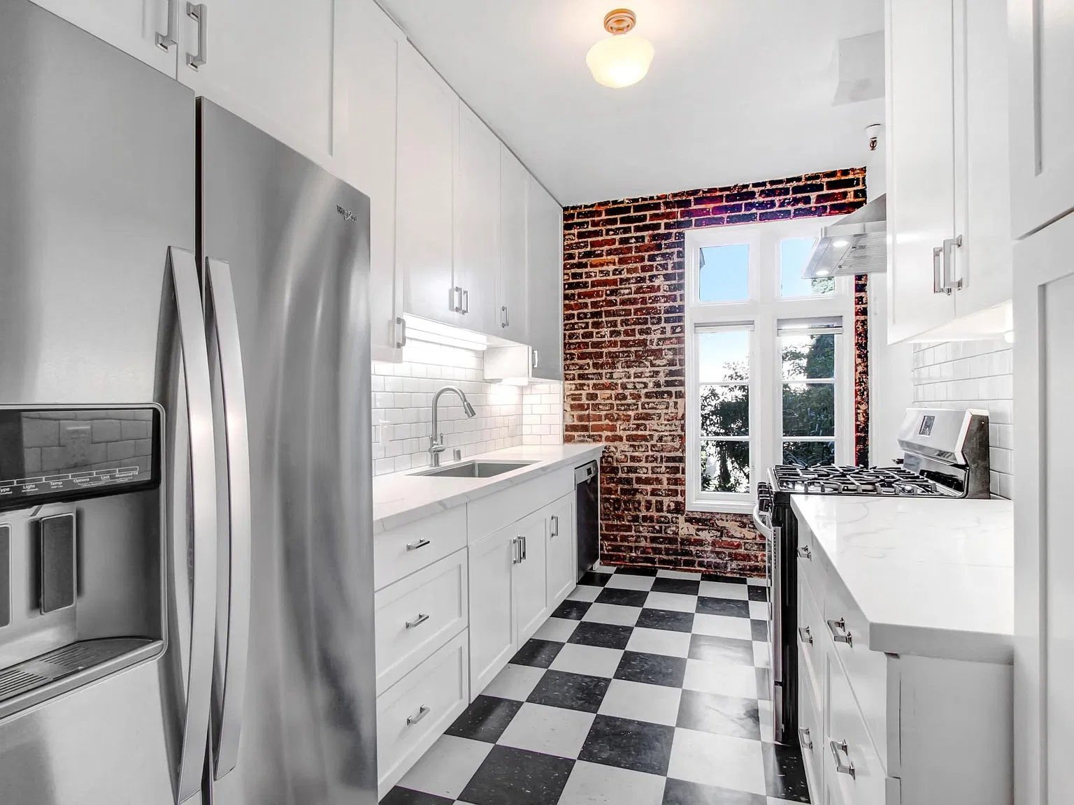 1 bed, 900 sqft, $5,200 — Photo 4