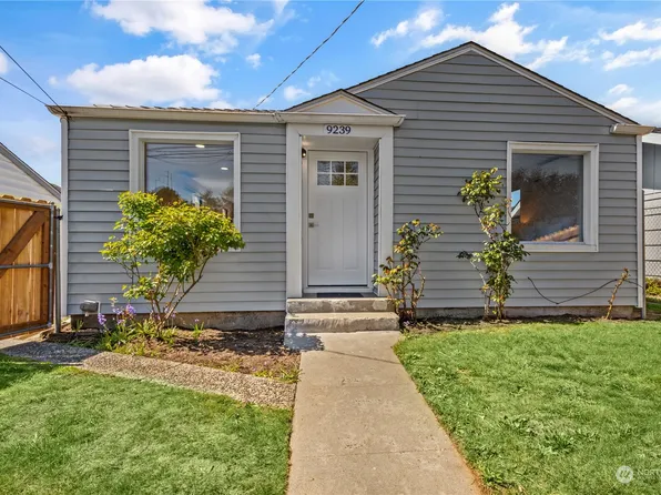 9239 15th Ave SW, Seattle, WA 98106
