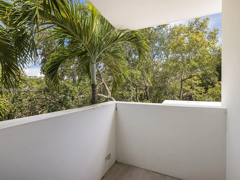 2992 Coconut Ave — Photo 19