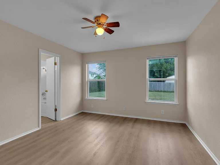 111 David Dr — Photo 20