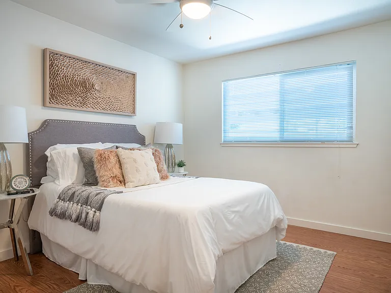 137 Sierra Dr — Photo 22