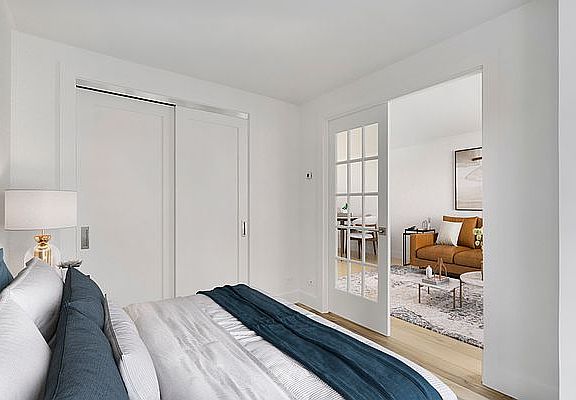 5th image of 315 W 57th St APT 7A