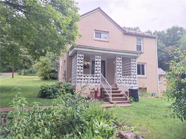 925 Dixon Rd, Clymer, PA 15728